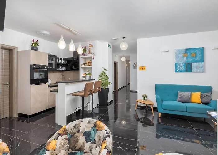 Awesome In With Wifi Apartment