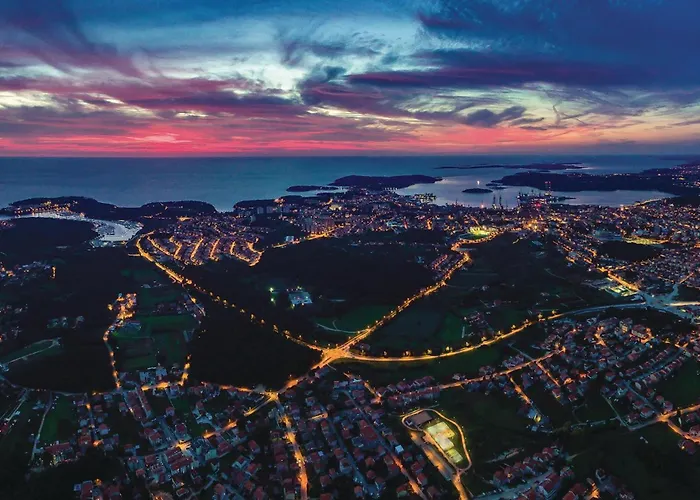 아파트 Awesome In With Wifi 풀라