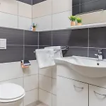 Pet Friendly In With Wifi Pula